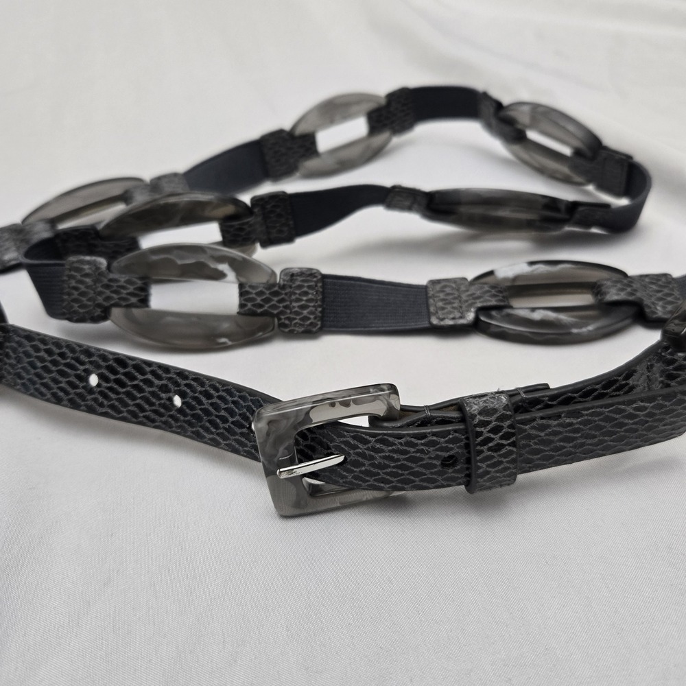 Chicos Elastic Resin Snake Embossed Leather‎ Belt Gray Boho Career Art To Wear